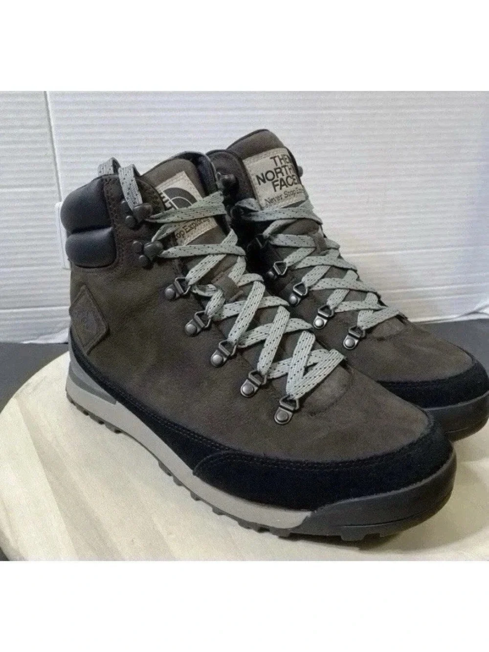 The North Face Men's Back to Berkeley IV Leather Waterproof Boots 10.5 NEW  #757